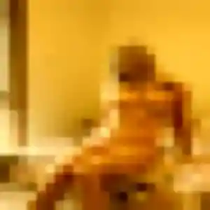 Daphne de Auriol, 36 ans - rencontre sexy en toute liberté