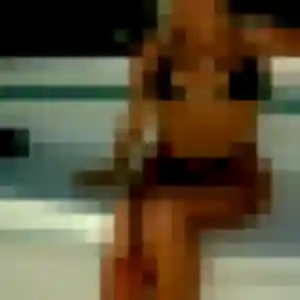 Photo de Svetlana à Cadenet (19 ans) - rencontre sexy anonyme