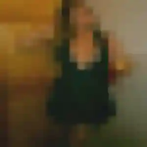 Rejoins Ilona, 25 ans à Carqueiranne en privé