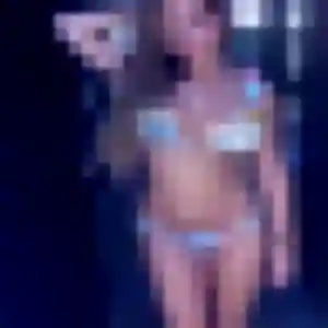 Isaure, fille de 19 ans cherche rencontre sexy à Ensuès-la-Redonne