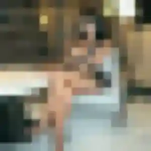 Lena, fille de 21 ans propose rencontre sexy à Hyères