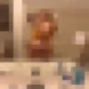 Ninon, 24 ans, dispo pour rencontre sexy à La Roque-d'Anthéron