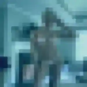 Maeva, 22 ans, connectée à Pignans pour une rencontre coquine