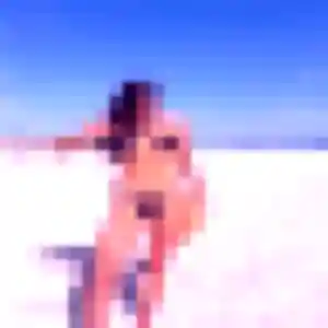 Rejoins Marie-Jose, 25 ans à Saint-Cyr-sur-Mer en privé