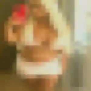 Charline, 26 ans, connectée à Sénas pour une rencontre coquine
