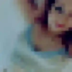 Elena (36 ans) à Trets attend une rencontre aujourd'hui