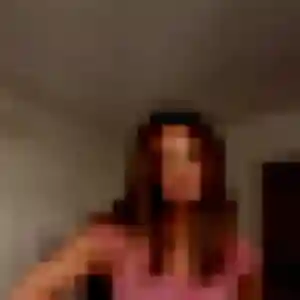 Charmante Amandine, 25 ans à Villelaure - la contacter